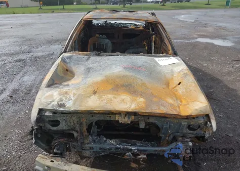 1999 Mercury Grand Marquis Gs z USA, uszkodzony, nr VIN 2MEFM74W6XX660298